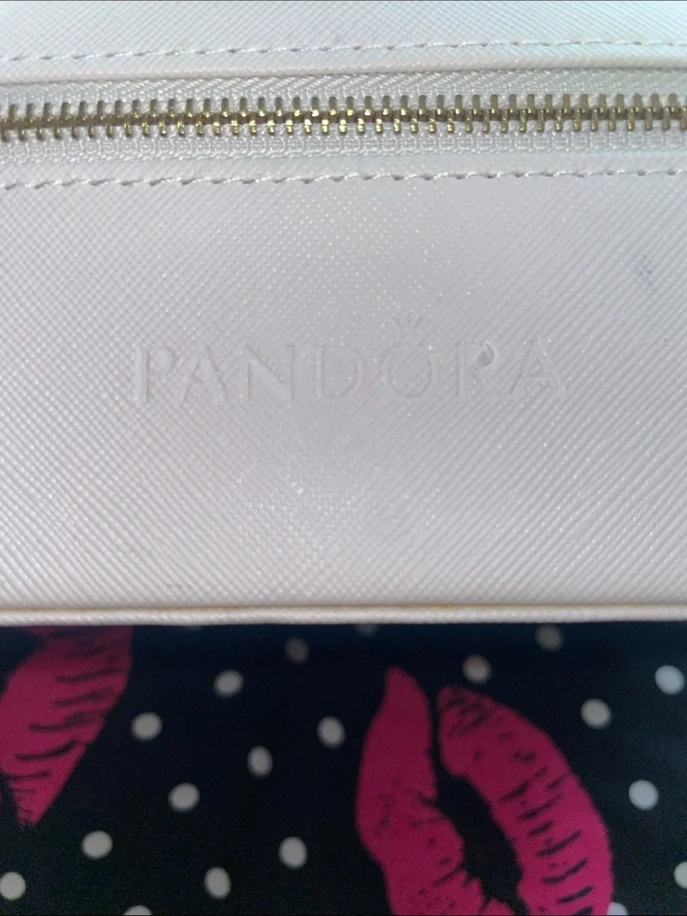 Pandora  Jewelry Travel Case with Zip Closer